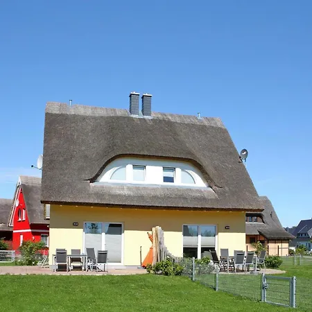 בית נופש Haus In Am Breetzer Bodden